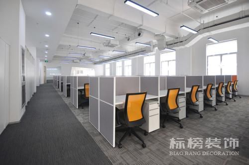 深圳辦公室裝修如何選擇家具？